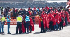 Cataluña acoge el doble de menores migrantes que Madrid