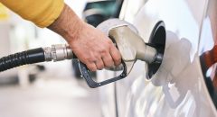 Facua lanza una web con las gasolineras más baratas y revela diferencias de hasta el 107 %