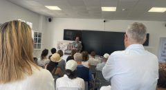 El director de la Fundación Loro Parque, Javier Almunia, habló sobre su tesis sobre los cambios en las relaciones alimentarias en La Charca.