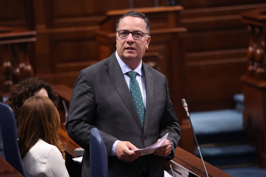 FOTO. Poli Suárez durante su intervención 1