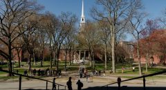 Gobierno de Trump planea recortar 1.000 millones a Harvard para investigación de salud