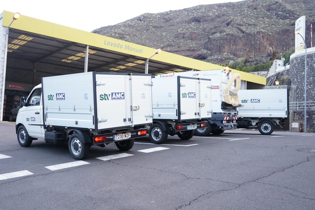 Parte de la flota de la nueva adjudicataria del servicio