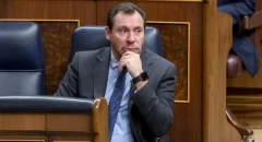Puente dice que los trenes y el servicio actual no tienen comparación con la etapa Rajoy