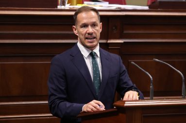 1140525. NP. Zapata “Nuestro plan de choque funciona. Ya hemos concedido el 80% de las ayudas de Autoconsumo y MOVES”