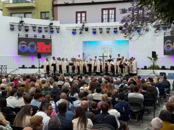 Concierto-de-Los-Sabandenos-celebrado-este-domingo-en-Los-Reajejos-incluido-en-el-Mes-de-Canarias-2048x1536