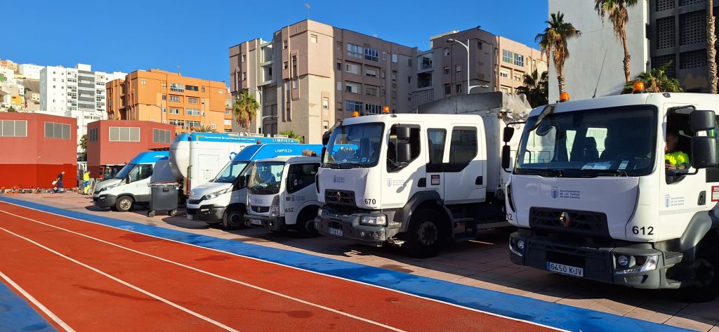 El Ayuntamiento adjudica la adquisición y el mantenimiento de neumáticos para el Servicio Municipal de Limpieza