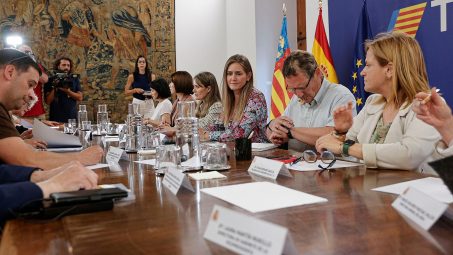 El Gobierno presenta a víctimas de la dana un plan frente a inundaciones con 530 millones