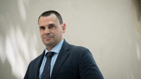 El PSOE y Más Madrid piden a la jueza investigar el patrimonio del novio de Díaz Ayuso