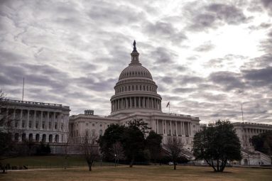 El Senado de EEUU vota en contra de proyecto de ley para revocar los aranceles