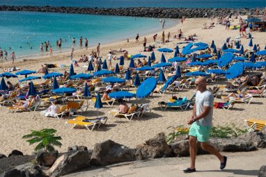 El turismo sigue sin techo en Canarias