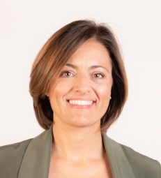 FOTO. María Rosa Suárez, nueva directora de la ACCUE