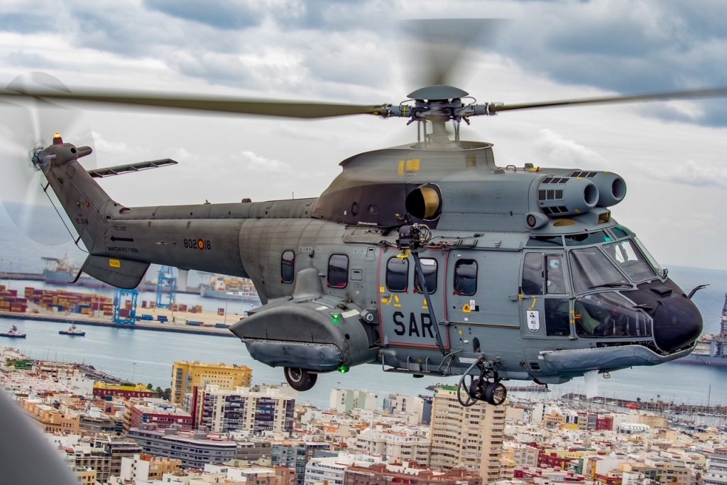 Foto helicóptero SAR en Canarias 1