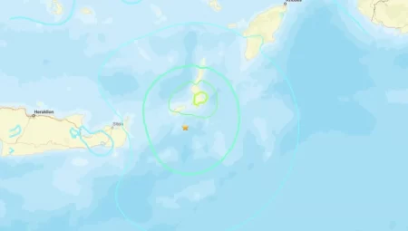 Grecia no emite alerta de tsunami por sismo de magnitud 6,1, aunque el centro europeo sí