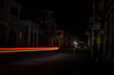 Haiti-esta-a-oscuras-tras-ingreso-de-desconocidos-a-su-principal-hidroelectrica