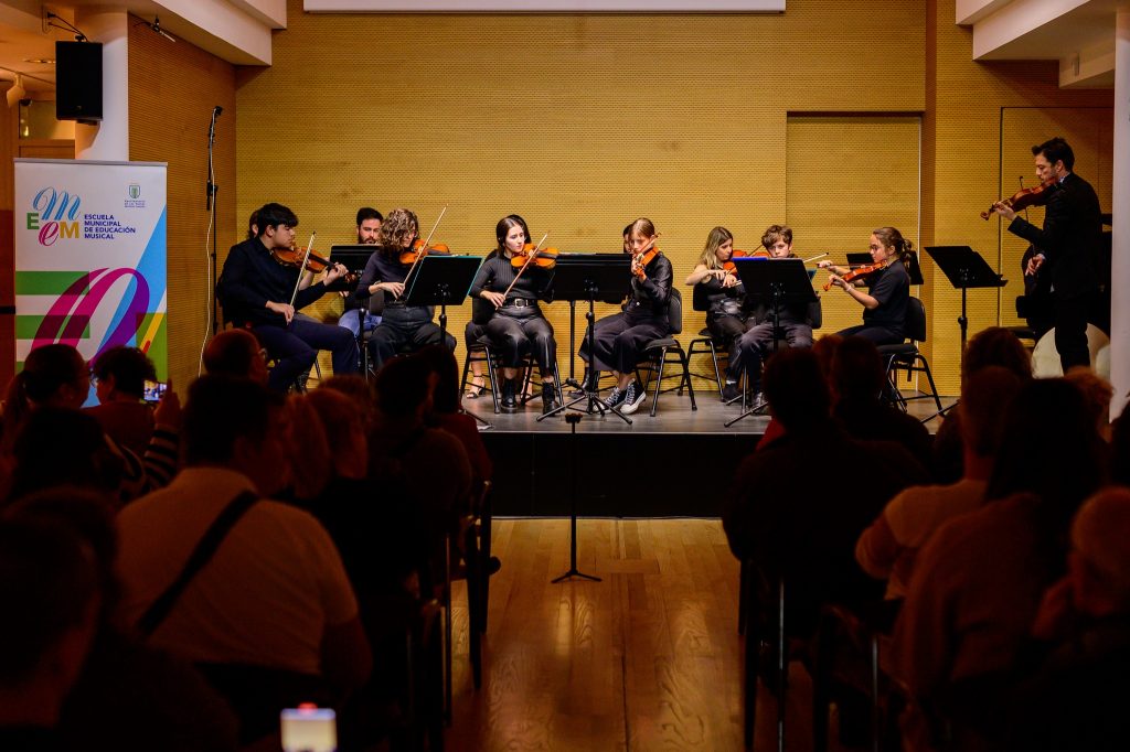 Imagen de archivo de un concierto de cuerda frotada dela EMEM (1)