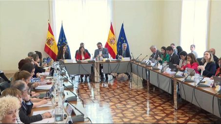 Infancia seguirá adelante con el reparto de menores ante la falta de alternativas del PP