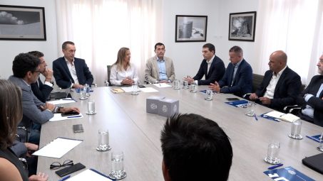 Innovación-Reunión operadoras telecomunicaciones