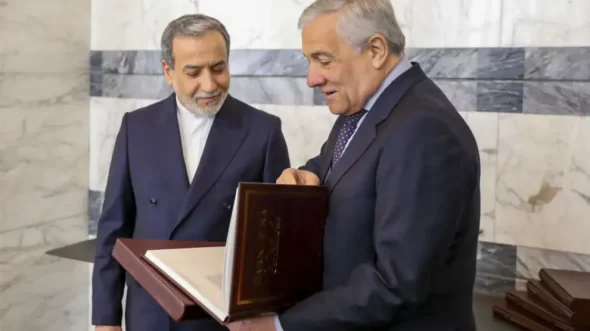 Irán y EE.UU. celebran quinta ronda de negociaciones más distanciados que nunca