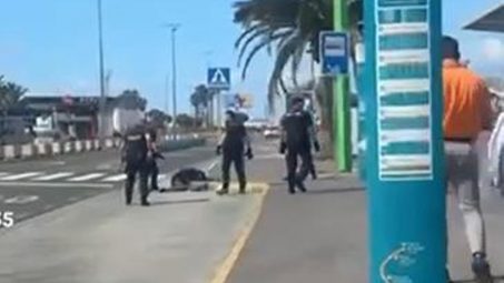 La Policía abate a un hombre armado que trató de robar a un taxista en Gran Canaria