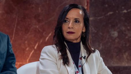 La dirección de Redeia muestra su disposición a comparecer en el Parlamento
