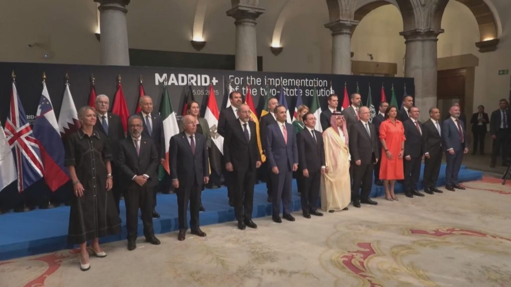 Líder palestino reclama desde Madrid más presión para acabar con el infierno en Gaza