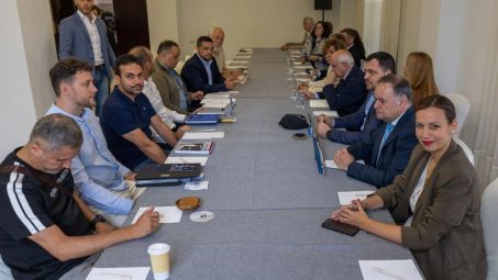 Sindicatos policiales alertan del grave riesgo de la frontera inteligente de Melilla