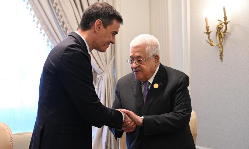 pedro-sanchez-junto-a-mahmud-abbas-presidente-de-palestina