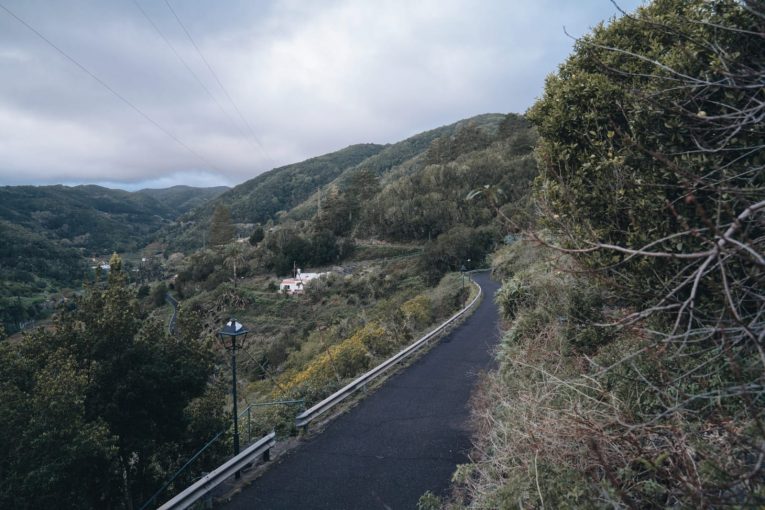 280625 Carretera que une Juego de Bolas con Meriga en La Gomera