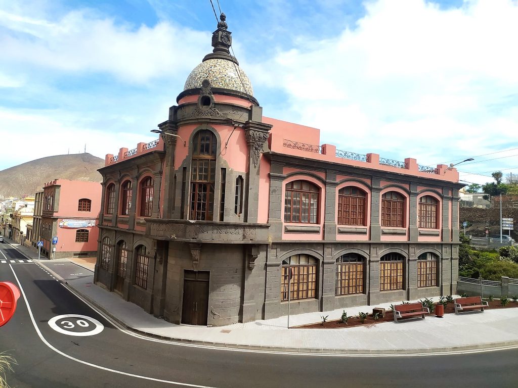 Antiguo Instituto de Guía, sede de las Escuelas Artísticas Ciudad de Guía