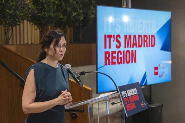 Ayuso acusa a Sánchez de usar los intereses de España con polémica ficticia en la OTAN