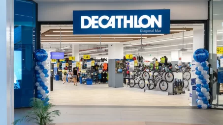 Decathlon abre en Adeje una tienda de más de 4.000 m²