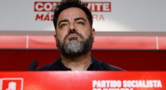 Dimite el número dos del PSN-PSOE, cuya pareja trabajaba en una empresa vinculada a Cerdán