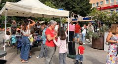 El Ayuntamiento celebra ‘Orgullo en familia’ con talleres infantiles e hinchables en la Plaza de España
