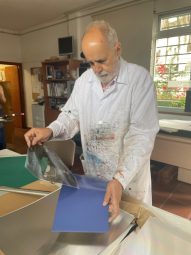 El artista Julio Sánchez
