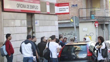 El empleo extranjero rompe la barrera de los 3 millones, con 73.524 afiliados más en mayo