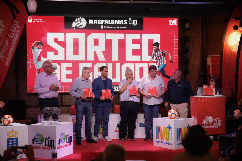 FOTO. Imagen del sorteo de grupos de Maspalomas Cup