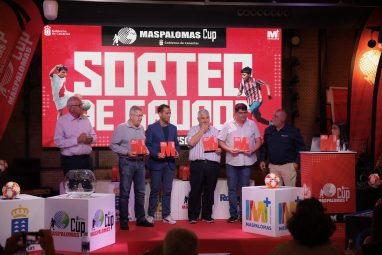 FOTO. Imagen del sorteo de grupos de Maspalomas Cup