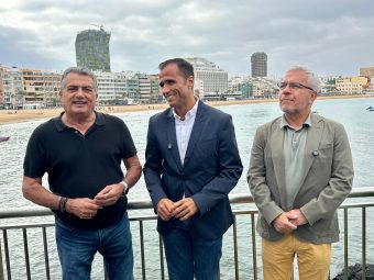 FOTO. La Consejería de Deportes refuerza la educación en seguridad acuática con un programa formativo (1)
