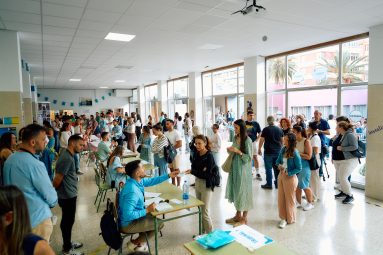 FOTO. Oposiciones en el IES Pérez Galdós 1
