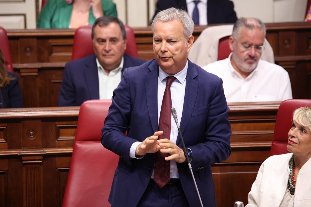 FRANQUIS POLÍTICAS SOCIALES