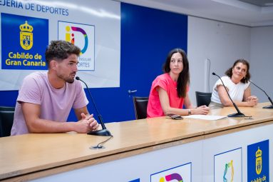 Óscar Alvarado, Leticia López y Mónica Santana