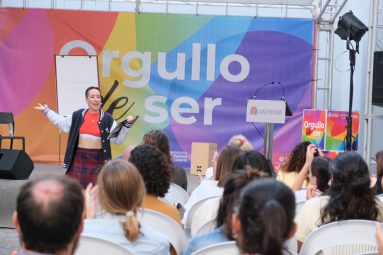 Pitu Aparicio, durante el monólogo de 'La bollera perfecta'