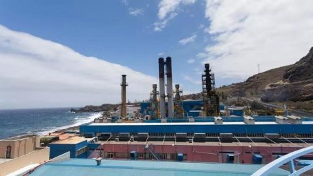 Restablecida la luz en La Palma tras un apagón de tres horas, previsible según el Cabildo