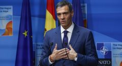 Sánchez acude hoy a la cumbre europea en plena polémica con Trump por el gasto militar