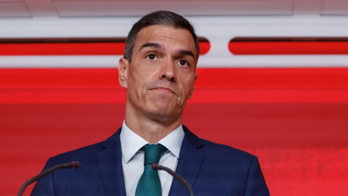 Sánchez garantiza la limpieza del PSOE y reta a PP y Vox a presentar una moción de censura