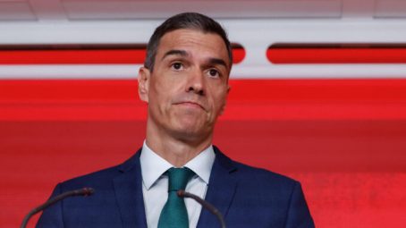 Sánchez garantiza la limpieza del PSOE y reta a PP y Vox a presentar una moción de censura