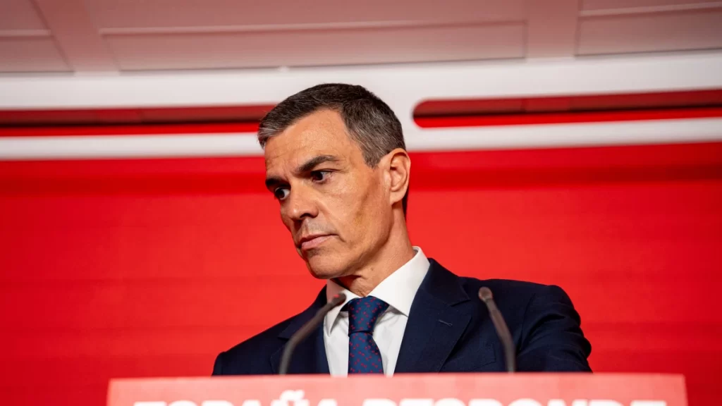 Sánchez reúne a la ejecutiva federal del PSOE por primera vez tras la dimisión de Cerdán