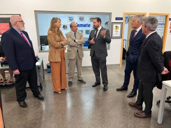 Visita dirigentes Cepyme, Confemetal y CEOE en Femete 2