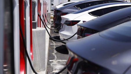 coches eléctricos es de media un 15 % menor