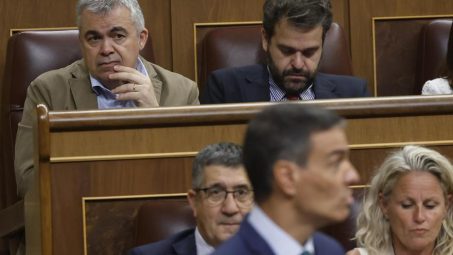 dimisión de Cerdán